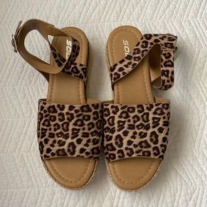 SODA Leopard Sandal